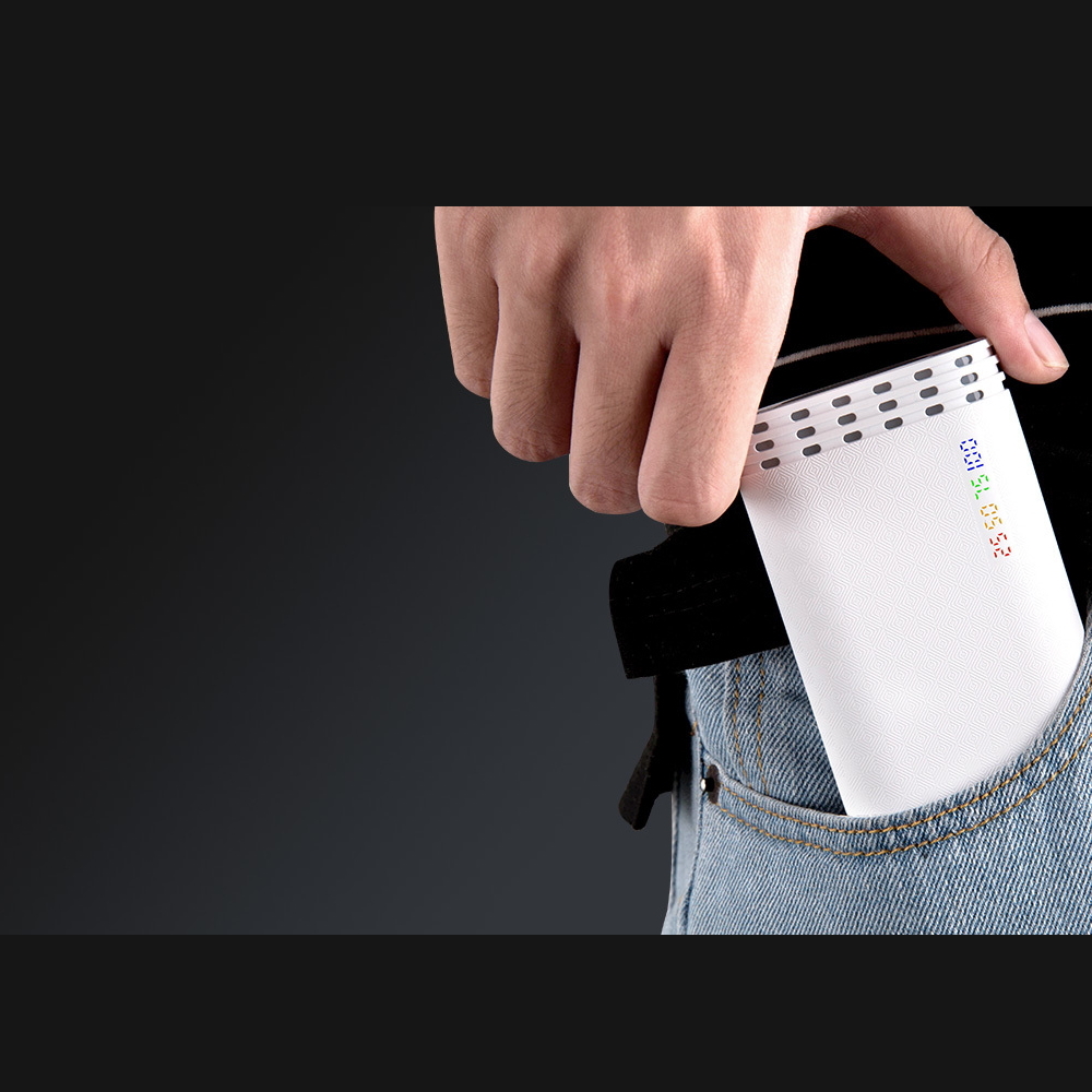 Power bank z latark� Setty 4800 mAh mi�towy / 4