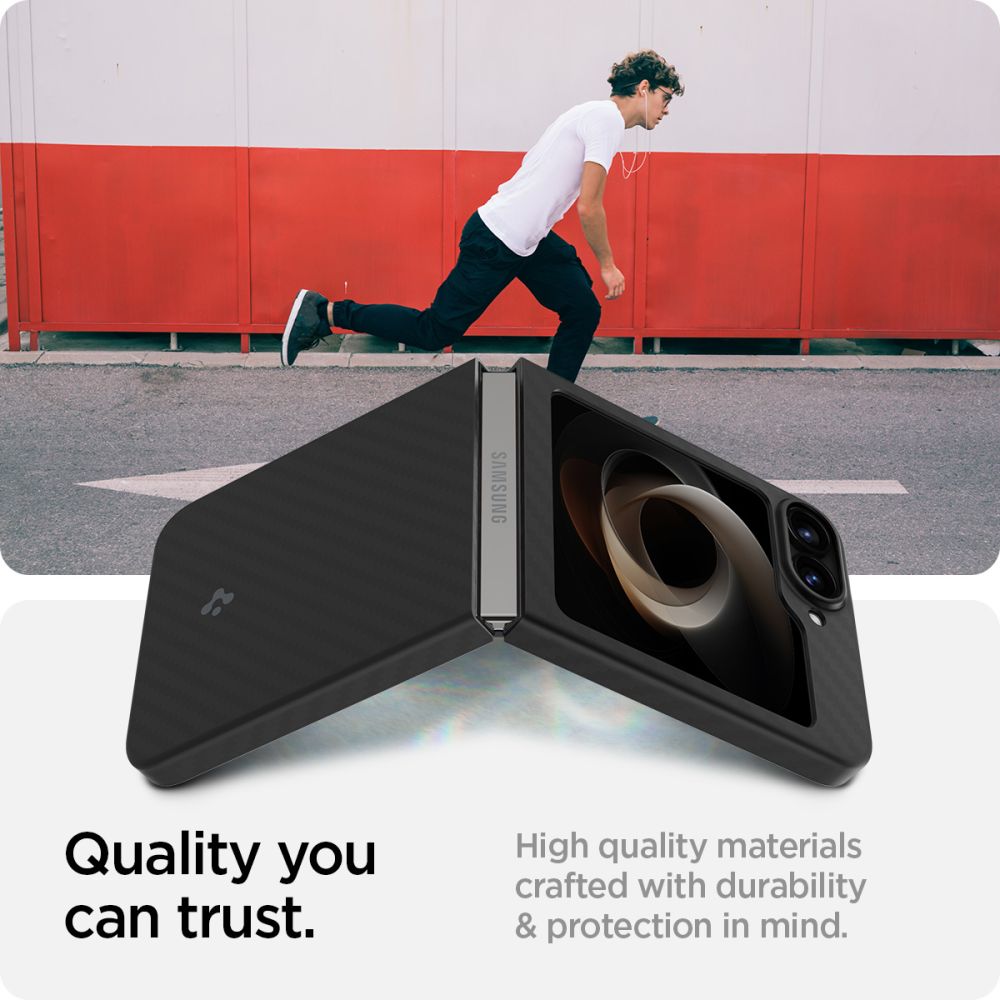 Spigen nak�adka AirSkin czarny Samsung Galaxy Z Fold 6 / 11