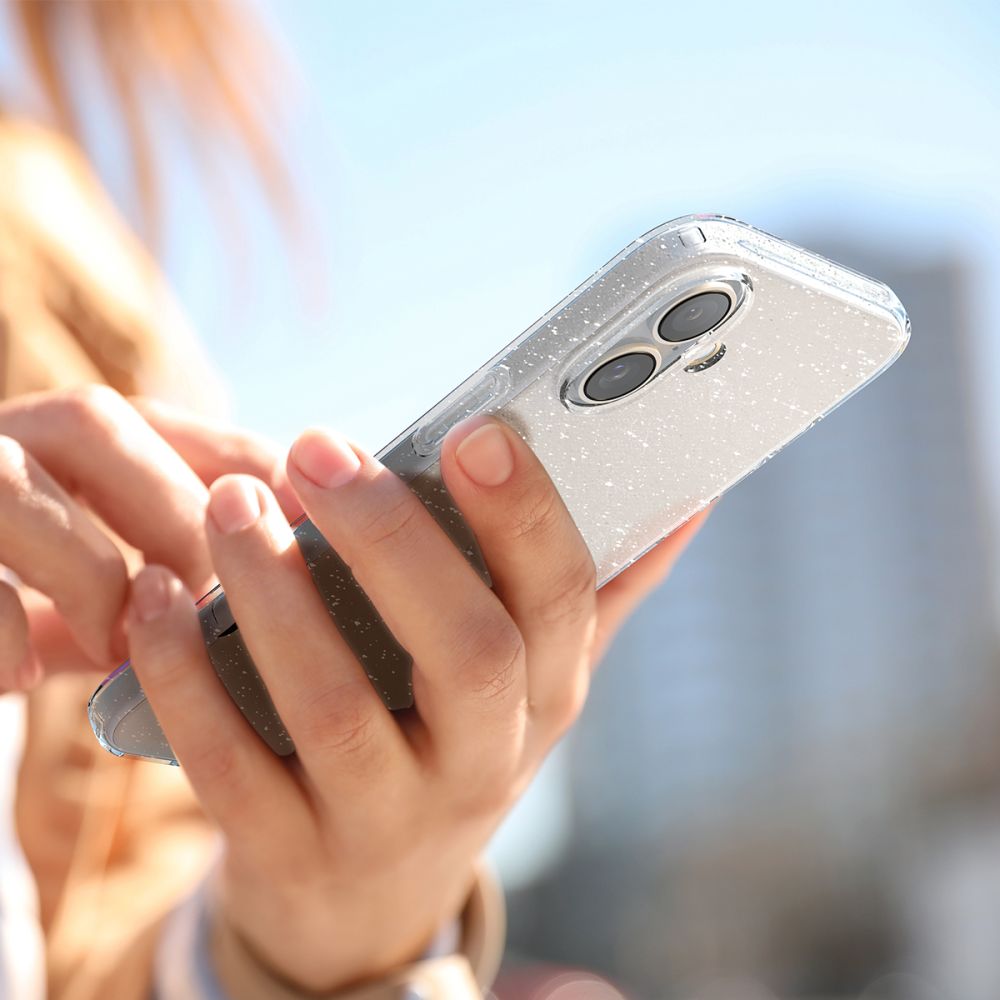 Spigen nak�adka Liquid Crystal Apple iPhone 16 / 11