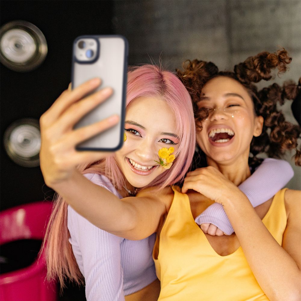 Spigen nak�adka Ultra Hybrid Apple iPhone 15 / 11