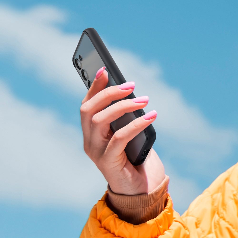 Spigen nak�adka Ultra Hybrid czarna Samsung Galaxy S23 / 8