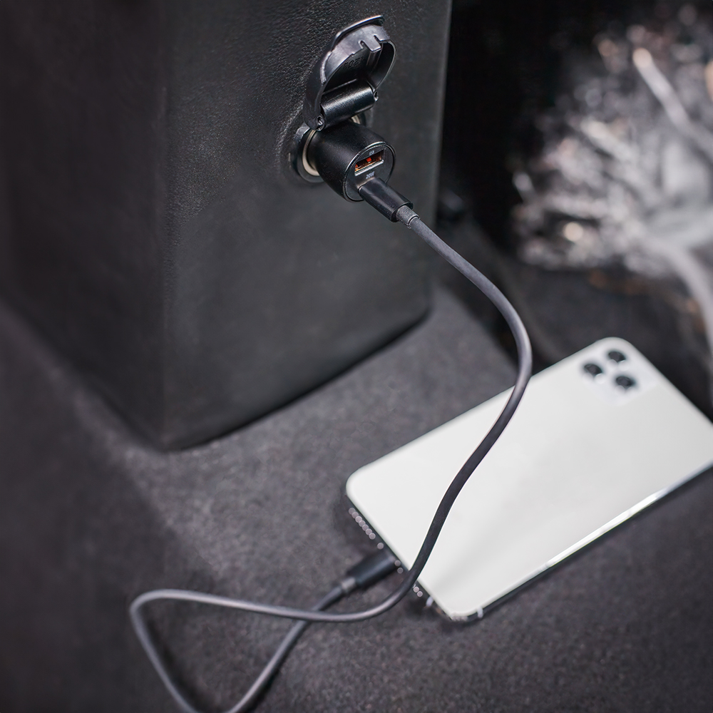 Szybka �adowarka samochodowa 20W z kablem do telefonu Maxlife 2 porty USB i USB-C czarna Oppo Reno 13FS 5G / 12