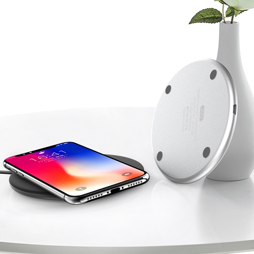 XO �adowarka indukcyjna WX012 bia�a 10W / 4