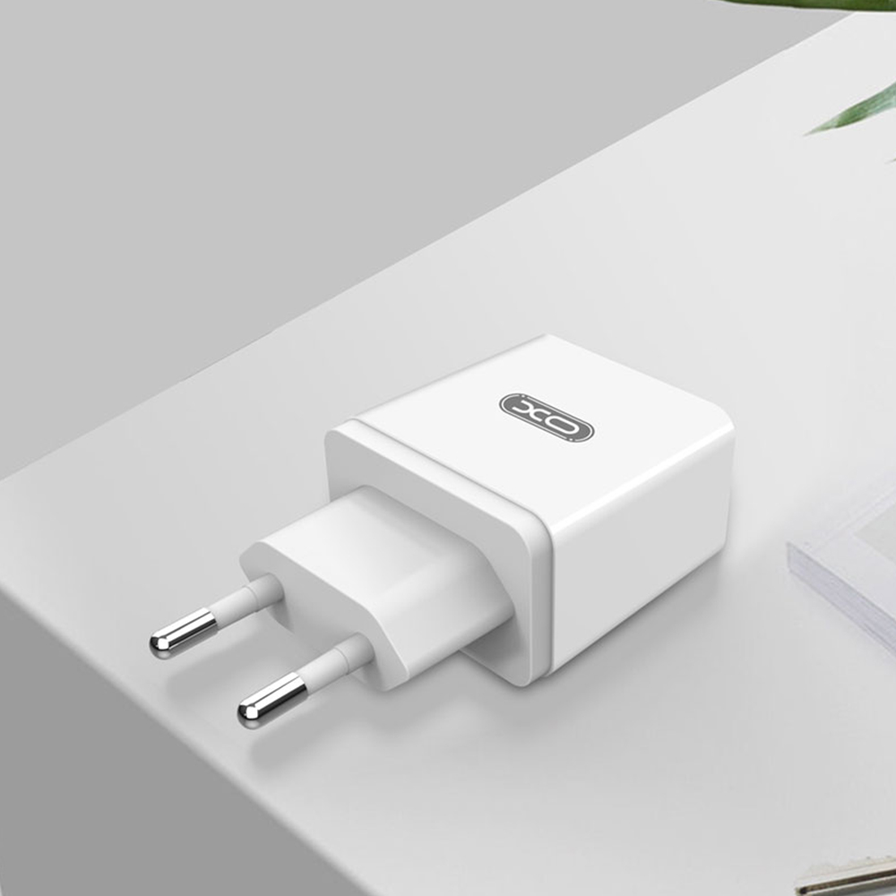 XO �adowarka sieciowa L32 bia�a 1USB QC3.0 / 5